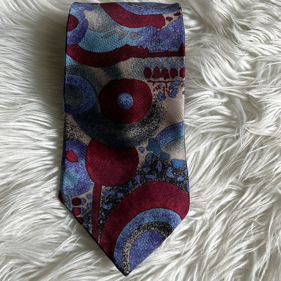 ✅ OSCAR DE LA RENTA Luxury Tie 100% SILK - Picture 1 of 5